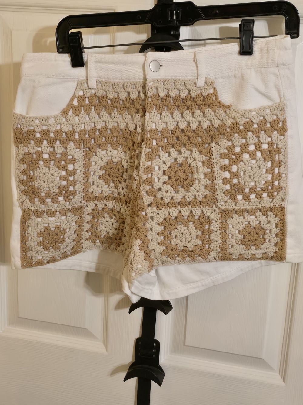 Her Entire Name Is Grace White Crochet Panel Women’s Shorts Beige Crochet Detail